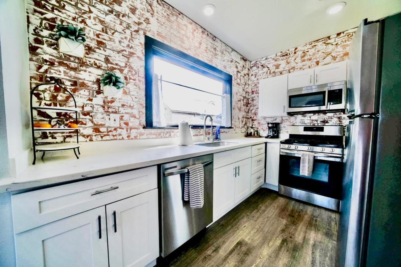 Boutique In Historic Downtown * Albany